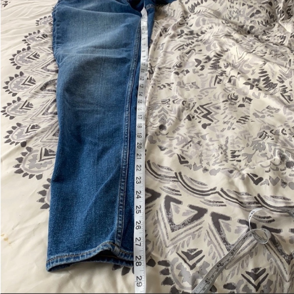 6/$20💙 ASOS Design High Rise Jeans 26 - Picture 4 of 11